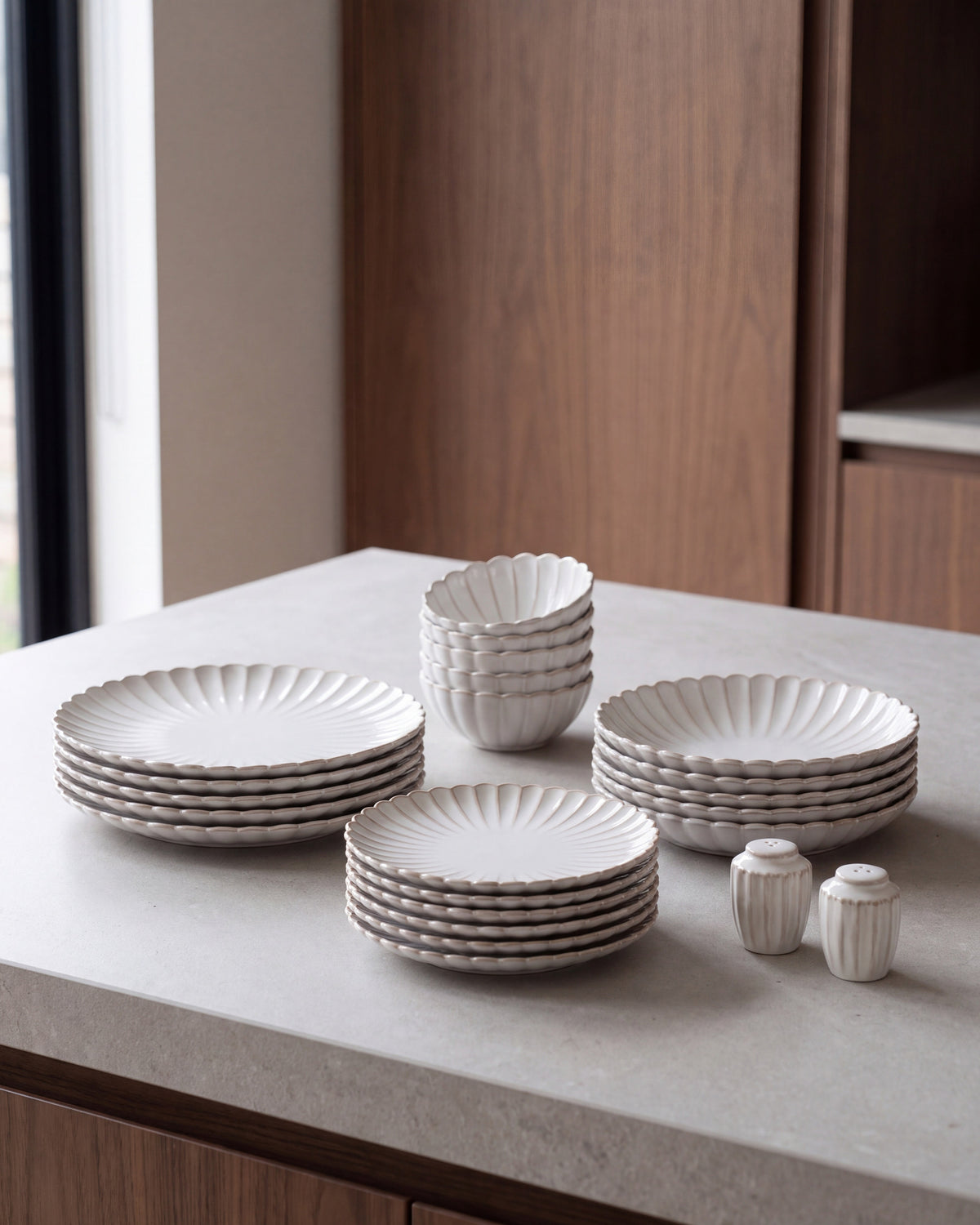 Bloomy Lotus Geschirrset 26-teilig für 6 Personen